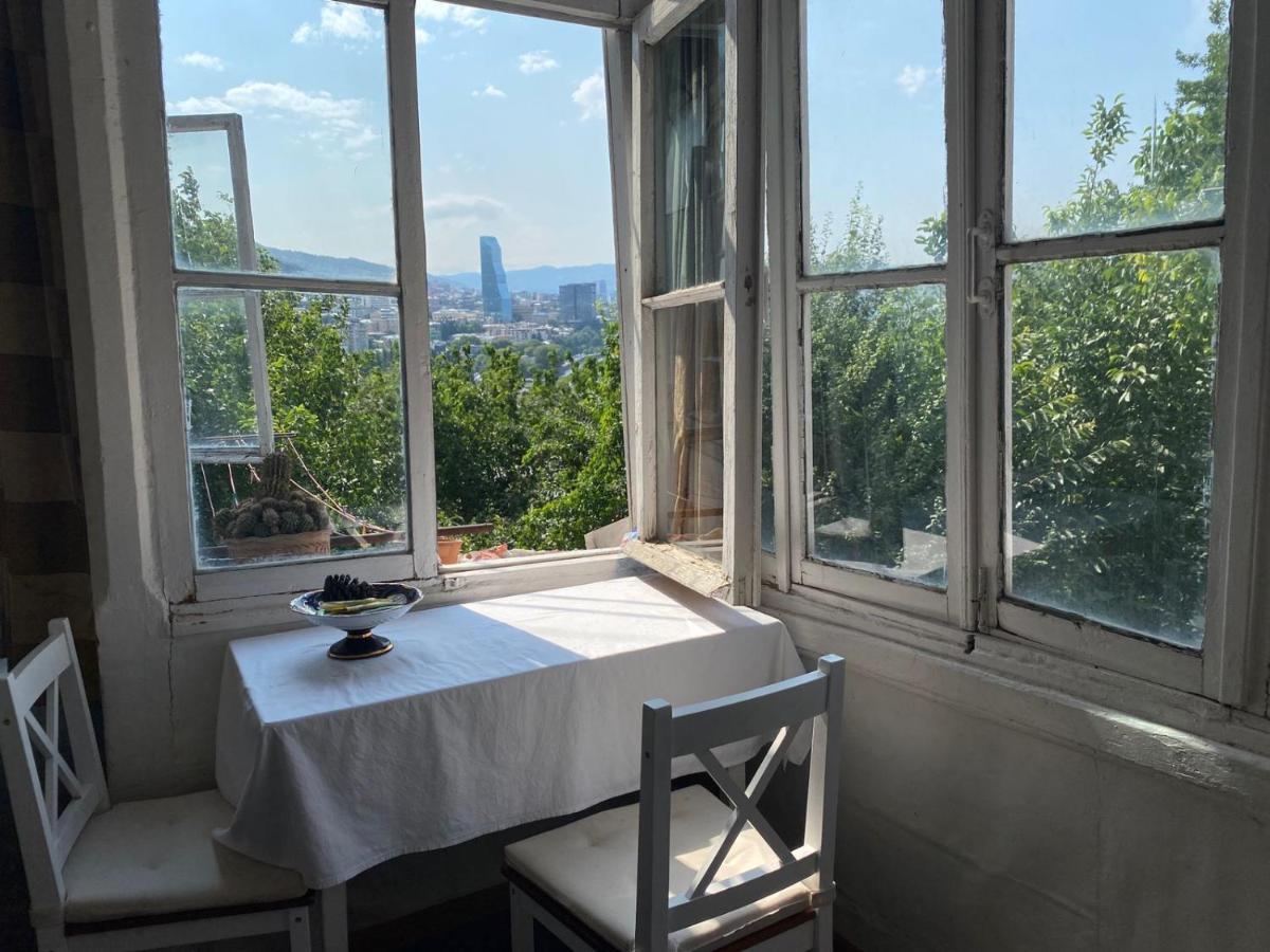 Appartement Дом Тины à Tbilissi Extérieur photo